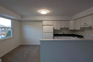 646 Country Ln, Morton, PA 19070 - Photo 4