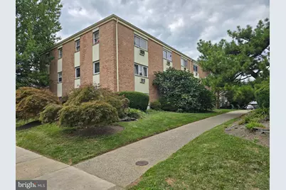 8125 W Chester Pike #A-4, Upper Darby, PA 19082 - Photo 2