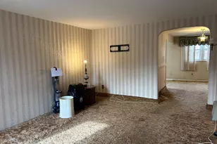 5226 Gramercy Dr, Clifton Heights, PA 19018 - Photo 4