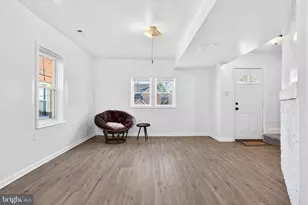 1118 Sterling, Linwood, PA 19061 - Photo 8