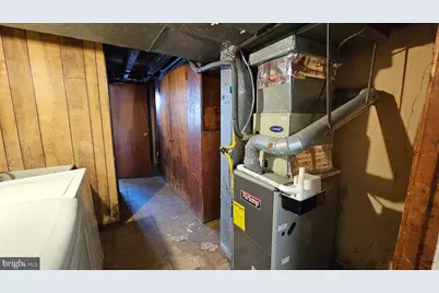 825 Laurel Road, Lansdowne, PA 19050 - Photo 32