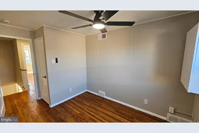 825 Laurel Road, Lansdowne, PA 19050 - Photo 18