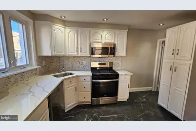 825 Laurel Road, Lansdowne, PA 19050 - Photo 12