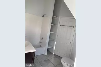 35 Windermere Avenue #3RD FLOOR, Lansdowne, PA 19050 - Photo 12