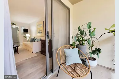 800 Avondale Road #7N, Wallingford, PA 19086 - Photo 8