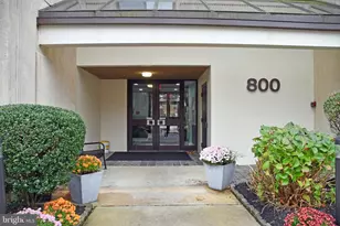 800 Avondale Rd, Wallingford, PA 19086 - Photo 2