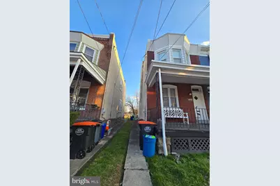 319 E 20th Street, Chester, PA 19013 - Photo 2