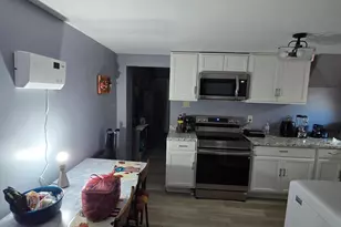 319 E 20th St, Chester, PA 19013 - Photo 20