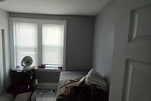 319 E 20th St, Chester, PA 19013 - Photo 16