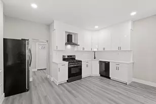 28 S 12th St, Darby, PA 19023 - Photo 8