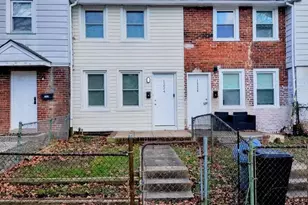 1224 Clover Ln, Chester, PA 19013 - Photo 1