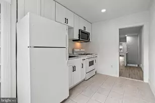 25 N Pennock Ave, Upper Darby, PA 19082 - Photo 6