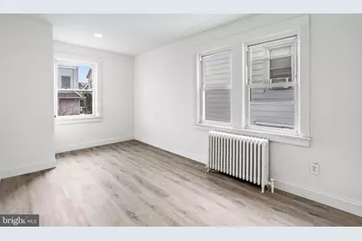 25 N Pennock Avenue, Upper Darby, PA 19082 - Photo 10