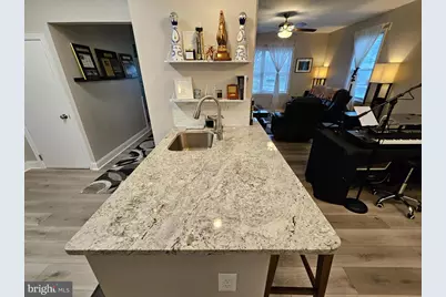 404 W Wayne Avenue, Wayne, PA 19087 - Photo 6