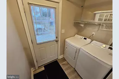 404 W Wayne Avenue, Wayne, PA 19087 - Photo 14