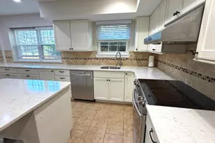 639 Heather Ln, Bryn Mawr, PA 19010 - Photo 12