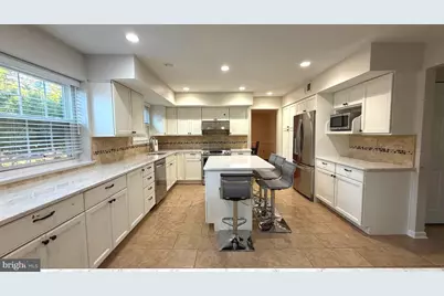 639 Heather Lane, Bryn Mawr, PA 19010 - Photo 8