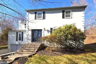 639 Heather Ln, Bryn Mawr, PA 19010 - Photo 1