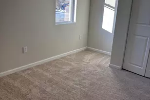 402 Colwyn Ave, Darby, PA 19023 - Photo 26