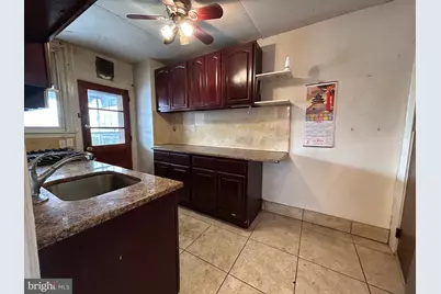 7502 Parkview Road, Upper Darby, PA 19082 - Photo 14