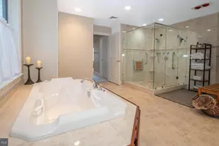 2236 E Deerfield Dr, Media, PA 19063 - Photo 42