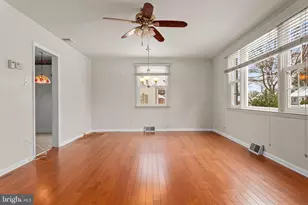 22 Longwood Dr, Wayne, PA 19087 - Photo 4