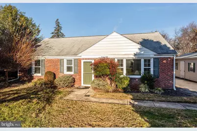 22 Longwood Drive, Wayne, PA 19087 - Photo 2