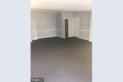 737 West Chester Pike No. 4, Havertown, PA 19083 - Photo 2