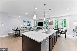 235 W Ponds Edge Dr, Media, PA 19063 - Photo 8