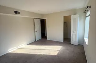 5200 Hilltop Dr, Brookhaven, PA 19015 - Photo 8