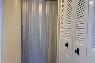 5200 Hilltop Dr, Brookhaven, PA 19015 - Photo 10