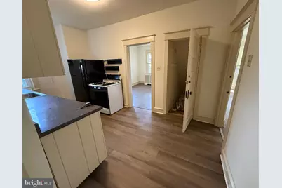 305 W Wayne Avenue #1, Wayne, PA 19087 - Photo 8