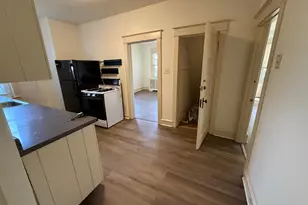 305 W Wayne Ave, Wayne, PA 19087 - Photo 8