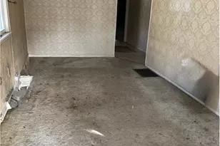 1407 Townsend St, Chester, PA 19013 - Photo 4