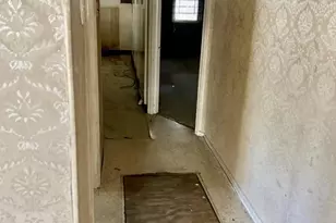 1407 Townsend St, Chester, PA 19013 - Photo 6