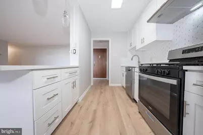 1030 E Lancaster Avenue #702, Bryn Mawr, PA 19010 - Photo 2