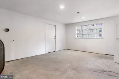 806 Powell Avenue, Darby, PA 19023 - Photo 10