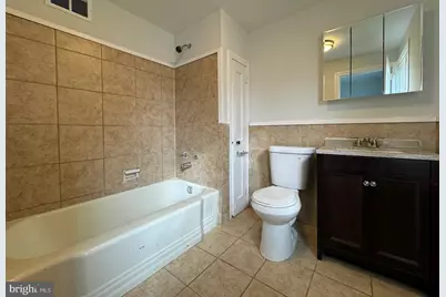 2630 McCarey Street, Chester, PA 19013 - Photo 8