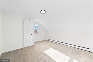 242 Seneca St, Essington, PA 19029 - Photo 18