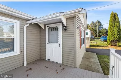 4948 Greenwood Street, Brookhaven, PA 19015 - Photo 4