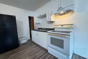 222 Long Ln, Upper Darby, PA 19082 - Photo 4