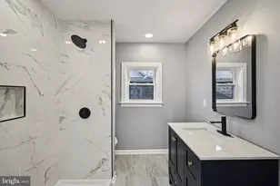 213 White Ave, Marcus Hook, PA 19061 - Photo 14