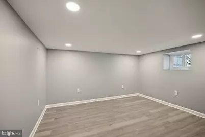 213 White Avenue, Marcus Hook, PA 19061 - Photo 24