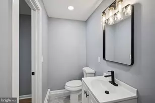 213 White Ave, Marcus Hook, PA 19061 - Photo 34