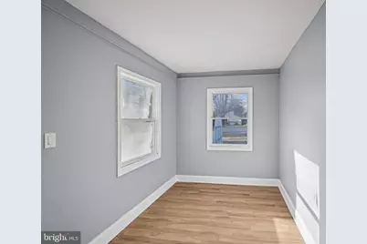 213 White Avenue, Marcus Hook, PA 19061 - Photo 12