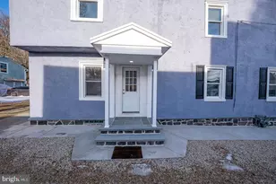 124 Garrett Ave, Bryn Mawr, PA 19010 - Photo 2