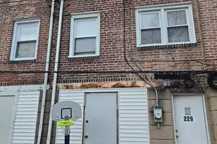 229 W 22nd St, Chester, PA 19013 - Photo 20