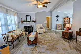 204 Horseshoe Dr, Garnet Valley, PA 19060 - Photo 10