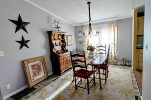 204 Horseshoe Dr, Garnet Valley, PA 19060 - Photo 12