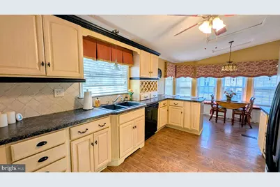 204 Horseshoe Drive, Garnet Valley, PA 19060 - Photo 14